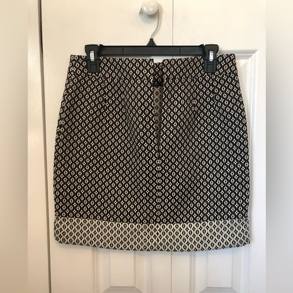 NWT Loft Black & Ivory A-line Skirt - Picture 3 of 10